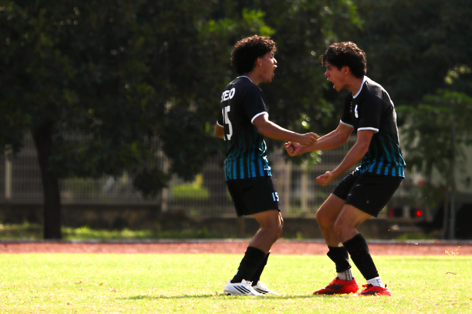 Fútbol Varonil ITESO - Foto 3